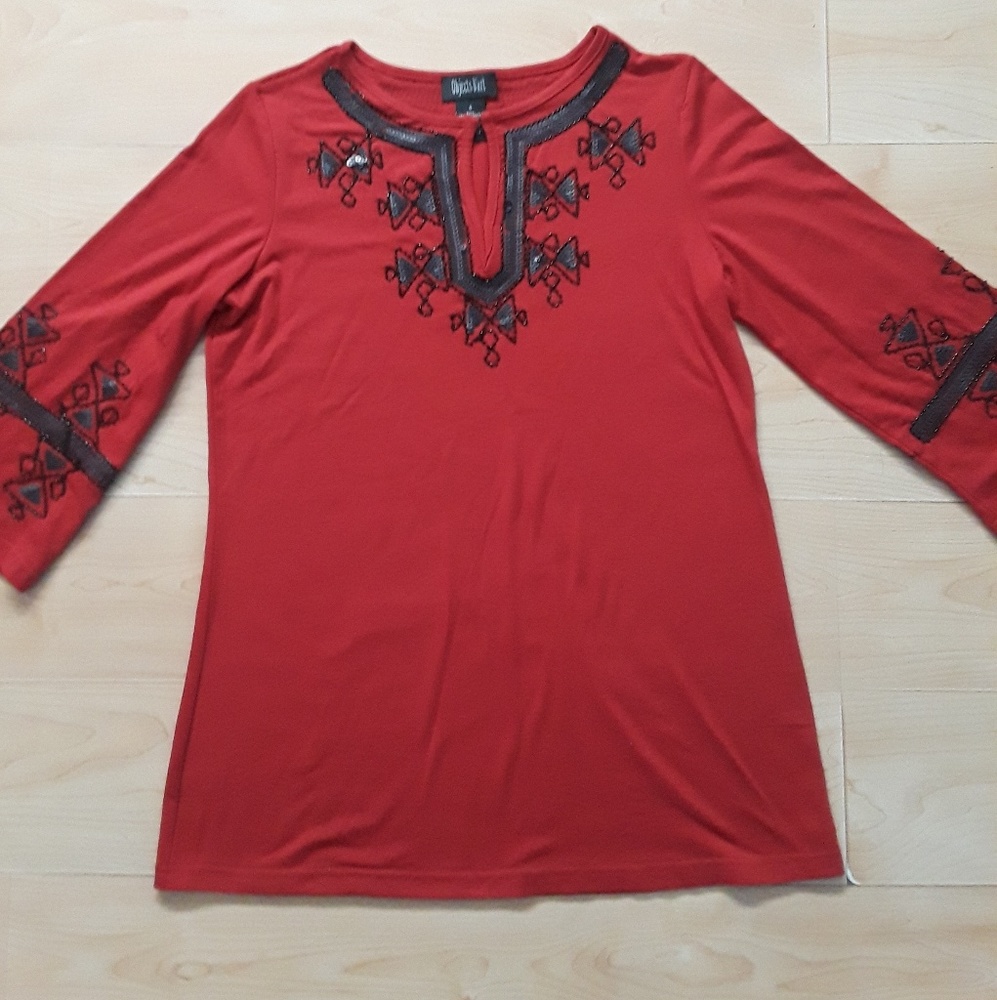 Ladies Objects Dart size small sweater